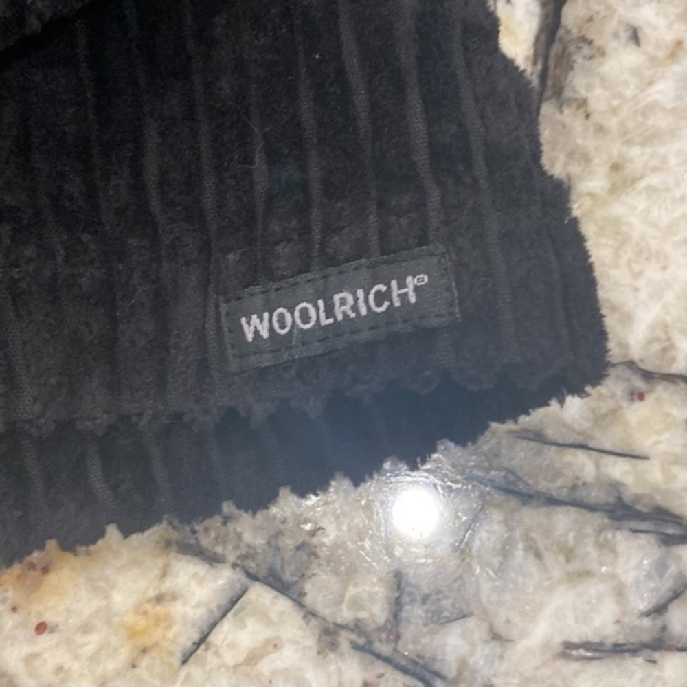 Women’s Woolrich Kinsdale Corduroy Ribbed Jacket in Black. Women’s size M Petite - Picture 3 of 5
